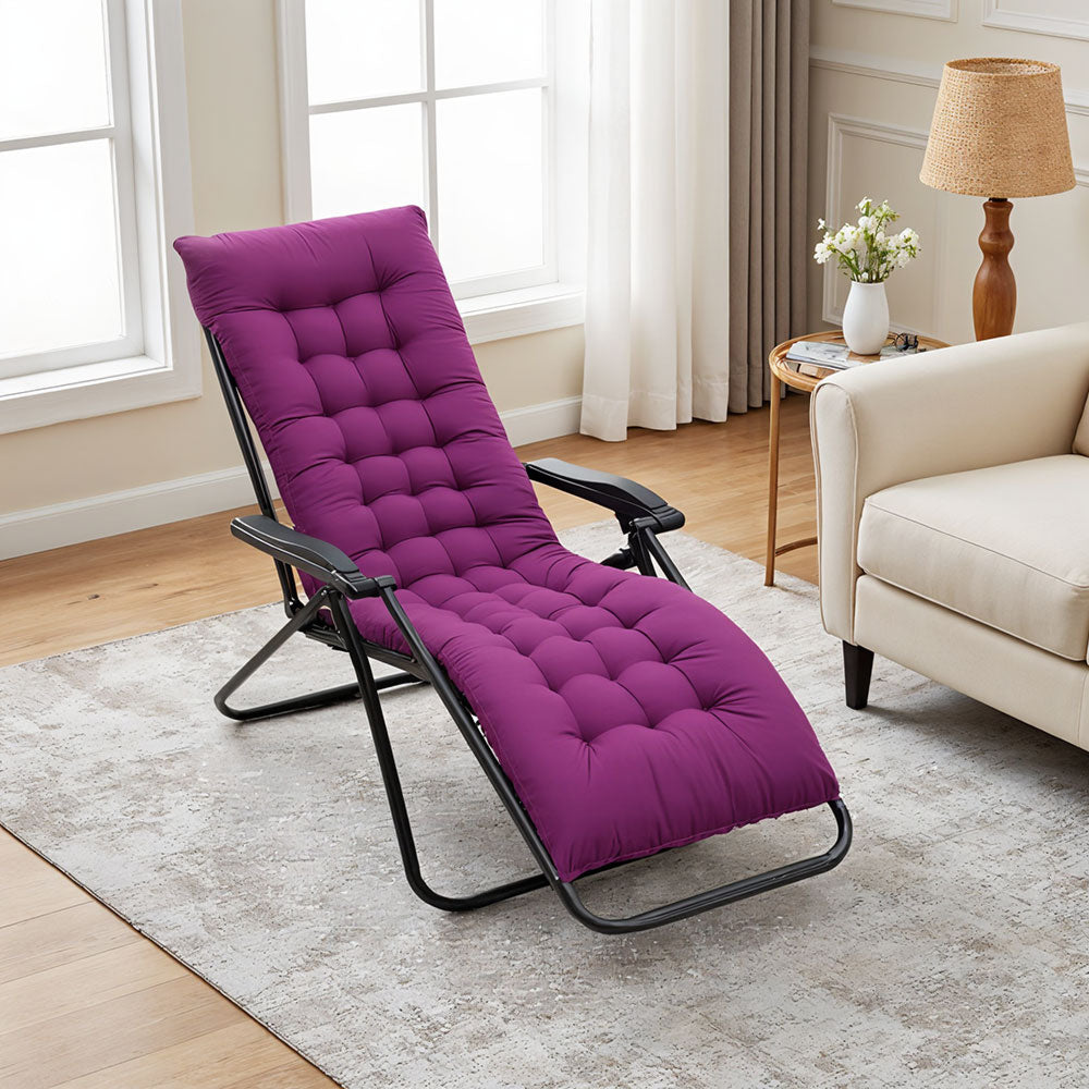 Outdoor Seat Cushion Thick Tufted Pad in Purple for Garden Patio Chairs - Vibrant and comfortable cushion for outdoor seating