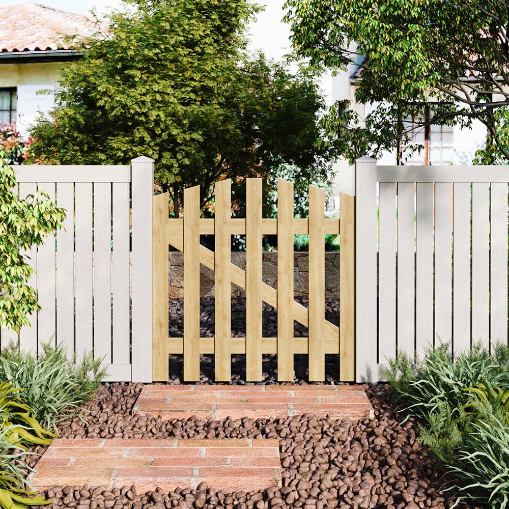 Arched Top Spruce Wood Garden Gate with T Hinges & Door Bolt