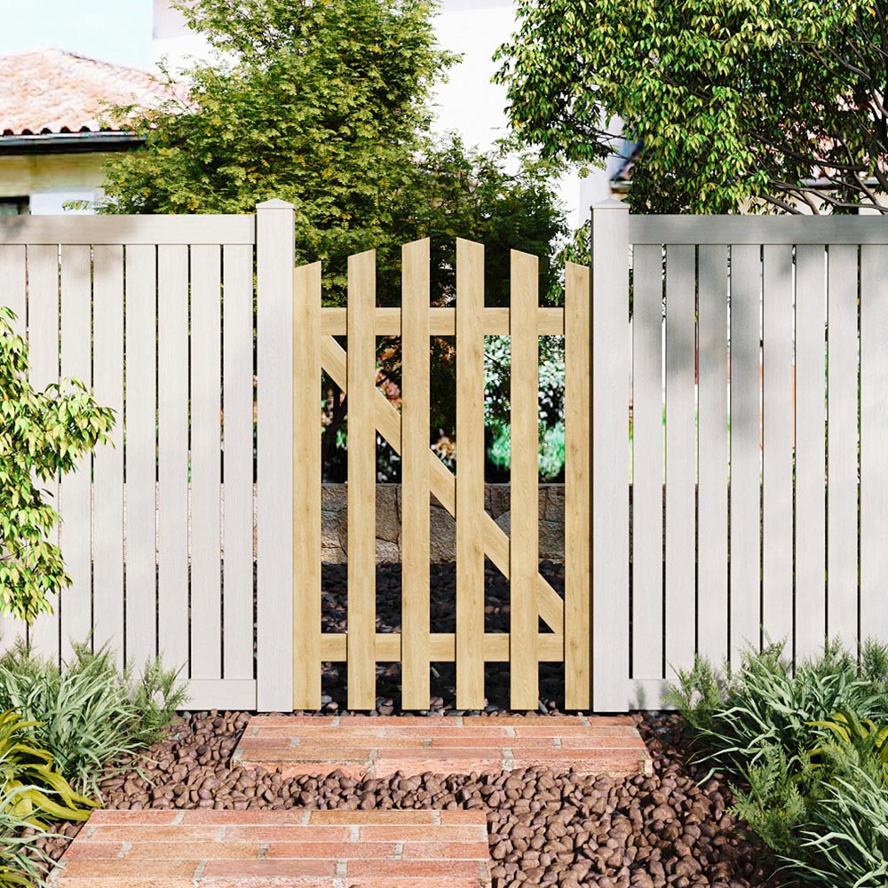 Spruce Wood Garden Gate Arched Top with T Hinges & Door Bolt